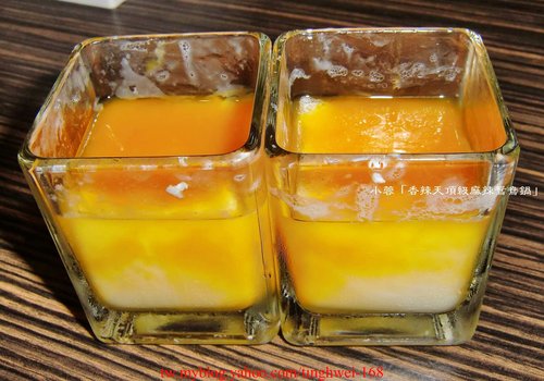 香辣天頂級麻辣鴛鴦鍋:「香辣天頂級麻辣鴛鴦鍋」香濃味美的牛奶味噌鍋~