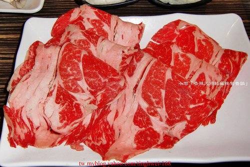 香辣天頂級麻辣鴛鴦鍋:「香辣天頂級麻辣鴛鴦鍋」香濃味美的牛奶味噌鍋~