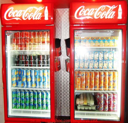 香辣天頂級麻辣鴛鴦鍋:「香辣天頂級麻辣鴛鴦鍋」香濃味美的牛奶味噌鍋~