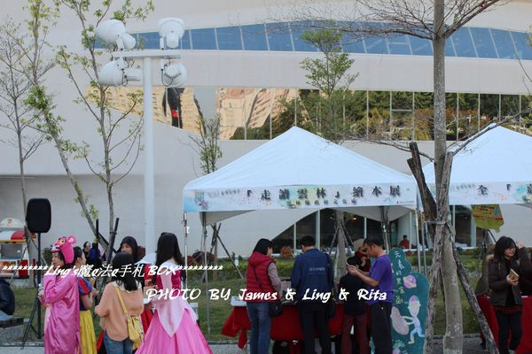 國立公共資訊圖書館National Library of Public Information:閱讀新視界.世界級的國立台中圖書館