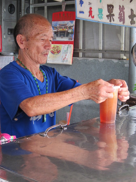 手工汽水:(嘉義)阿伯的水工汽水