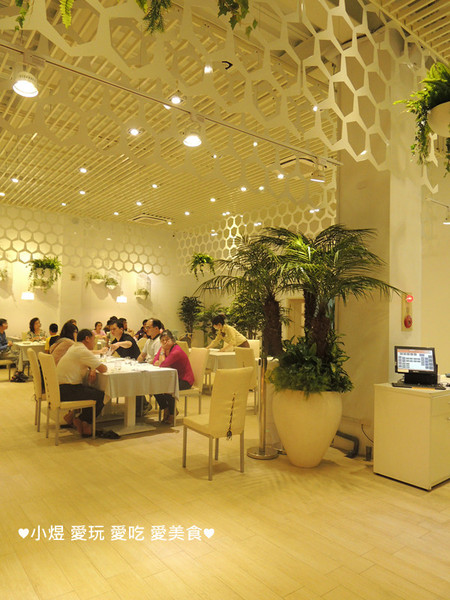 bobo 8蕾歐式餐廳:bobo 8蕾歐式餐廳(彰化店)---試賣擁有超人氣,鳥籠座位你見過嗎???