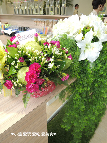 bobo 8蕾歐式餐廳:bobo 8蕾歐式餐廳(彰化店)---試賣擁有超人氣,鳥籠座位你見過嗎???