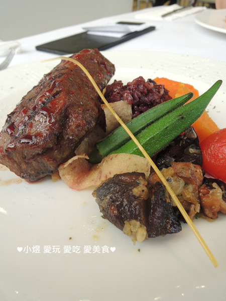 bobo 8蕾歐式餐廳:bobo 8蕾歐式餐廳(彰化店)---試賣擁有超人氣,鳥籠座位你見過嗎???