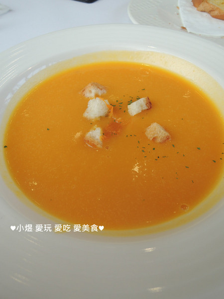 bobo 8蕾歐式餐廳:bobo 8蕾歐式餐廳(彰化店)---試賣擁有超人氣,鳥籠座位你見過嗎???