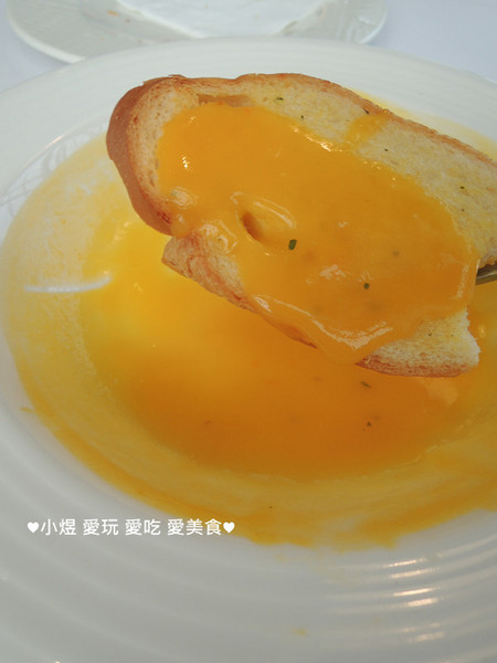 bobo 8蕾歐式餐廳:bobo 8蕾歐式餐廳(彰化店)---試賣擁有超人氣,鳥籠座位你見過嗎???