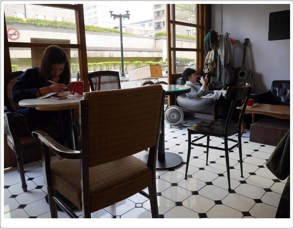 公雞咖啡 Rooster café & vintage：【中山區】公雞咖啡 Rooster café & vintage－咕咕咕咕午后來吃個羅賓三明治！