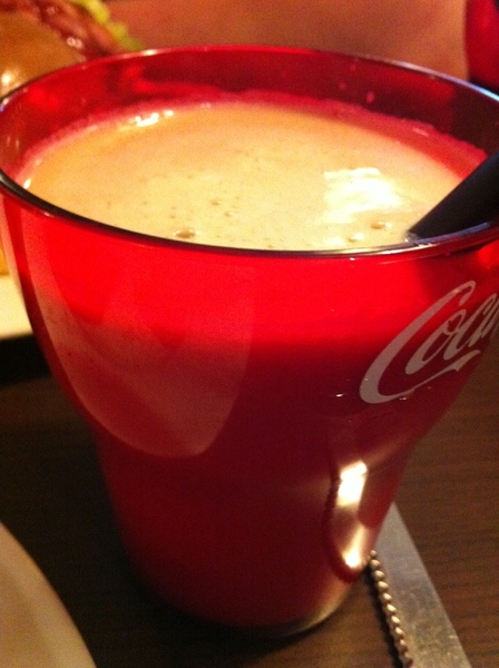 Bravo Burger發福廚房(公館店)：好吃的漢堡堡~