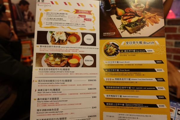 Bravo Burger發福廚房(公館店):(胖樺食記)以鹹甜交織花生醬牛肉漢堡闖出名號「Bravo Burger發福廚房」,道地美式活潑風格吸引年輕族群(內含完整菜單)