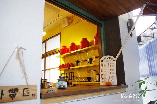 Chef's Waffle 比利時列日鬆餅專賣店(公館店)：Chef's Cafe 比利時鬆餅咖啡館．老房子好有味 (永和四號公園Chef's Waffle 瓦福的公館店)