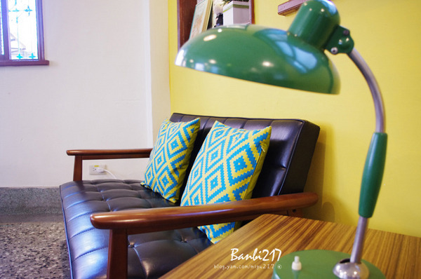 Chef's Waffle 比利時列日鬆餅專賣店(公館店)：Chef's Cafe 比利時鬆餅咖啡館．老房子好有味 (永和四號公園Chef's Waffle 瓦福的公館店)