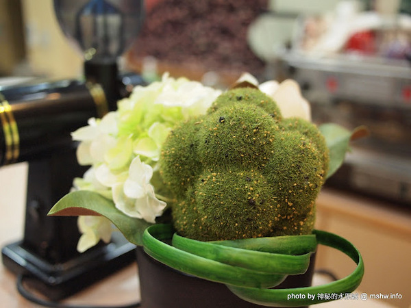 台灣惠蓀咖啡(華美西街館):好咖啡才能締造好口碑 ~ 台中西區〞台灣惠蓀咖啡 Hui-sun Coffee〞華美西街館