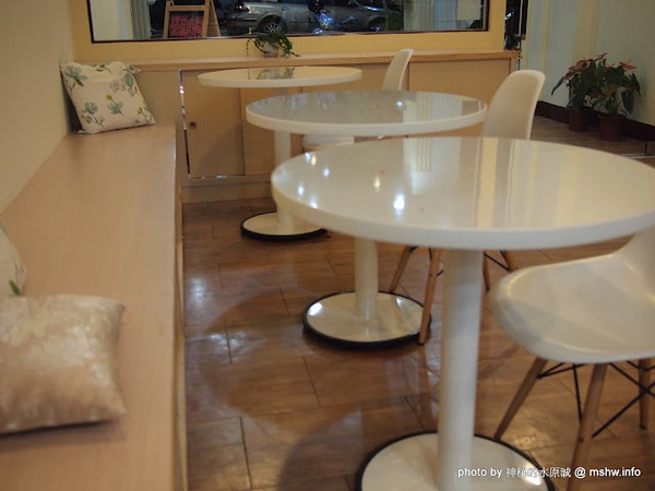 台灣惠蓀咖啡(華美西街館):好咖啡才能締造好口碑 ~ 台中西區〞台灣惠蓀咖啡 Hui-sun Coffee〞華美西街館