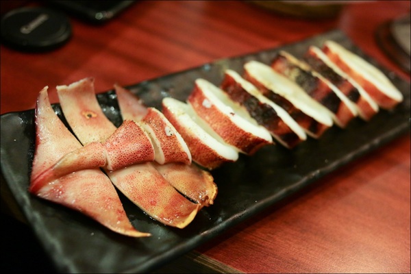 鑽木取火日式燒肉(新莊泰林店):轉吧~轉吧~火烤小三機!新奇烤具體驗、火鍋燒烤一次搞定【鑽木取火日式燒肉/新莊泰林店】