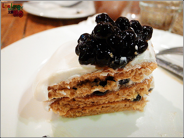 美好年代：【美好年代】創意十足的〔珍珠奶茶鬆餅塔〕