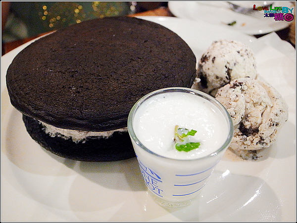 美好年代：【美好年代】創意十足的〔珍珠奶茶鬆餅塔〕