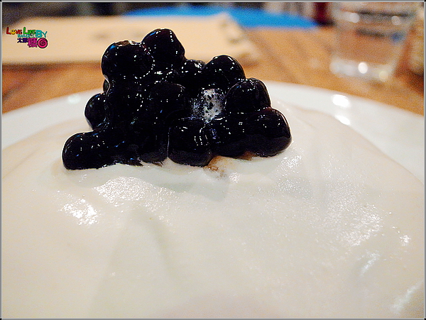 美好年代：【美好年代】創意十足的〔珍珠奶茶鬆餅塔〕