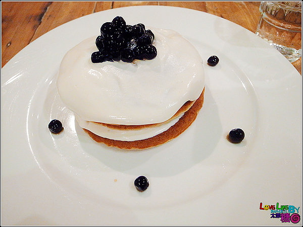 美好年代：【美好年代】創意十足的〔珍珠奶茶鬆餅塔〕