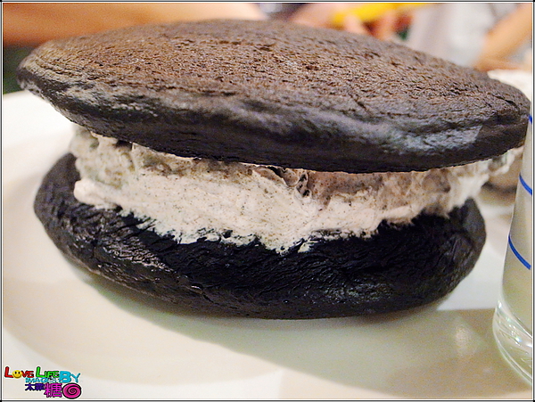 美好年代：【美好年代】創意十足的〔珍珠奶茶鬆餅塔〕