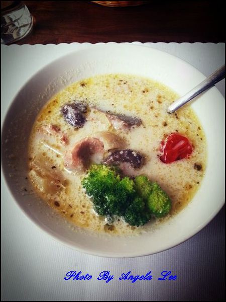 2013-04-20-13-00-38_deco