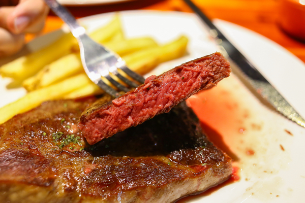 還我牛(台北店):【還我牛/台北店】從高雄一路紅到台北的超級牛排!