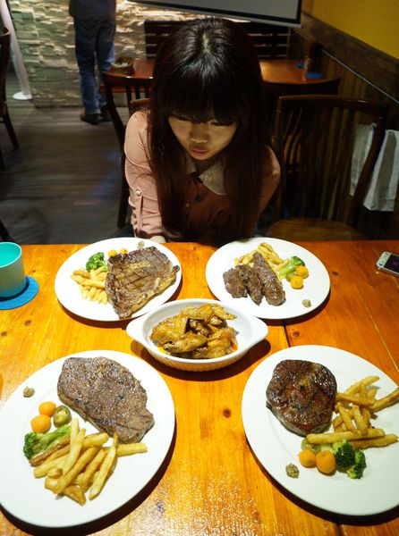 還我牛美式碳烤牛排餐廳：還我牛 ♥ 美式碳烤牛排 ♥ 10OZ好滿足 ♥ 捷運行天宮站