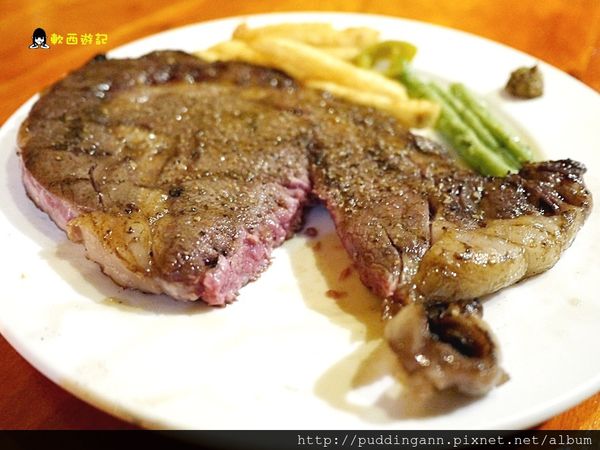 還我牛(台北店)：[食記]台北行天宮站 還我牛 美式碳烤牛排 近小六食堂 小巷弄美食 松江路美食 *附菜單*