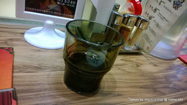 麵家三士((Att 4 Fun)):【食記】台北信義-麵家三士@ATT4Fun : 拉麵維新後變成台式風味?新選組快點來把他們抓起來! @@