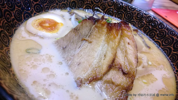 麵家三士((Att 4 Fun)):【食記】台北信義-麵家三士@ATT4Fun : 拉麵維新後變成台式風味?新選組快點來把他們抓起來! @@