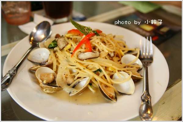 甘樂文創藝文展演空間:三峽「甘樂文創」又見老房子