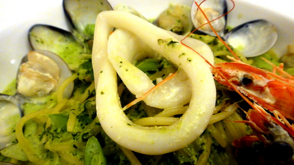 義樹空間:【台北信義】激推高CP值信義巷弄中隱藏版平價美食!義樹空間!