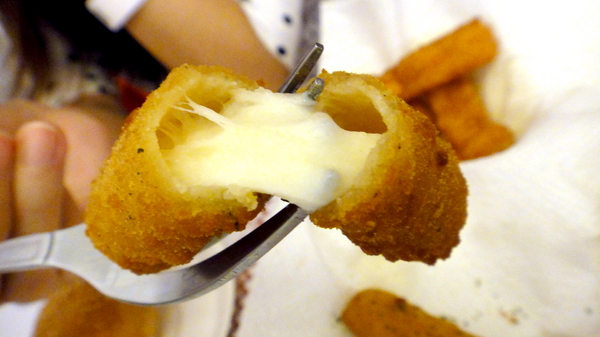 義樹空間:【台北信義】激推高CP值信義巷弄中隱藏版平價美食!義樹空間!