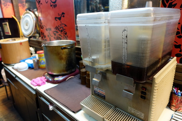 御饌鐵板燒:(胖樺食記)近羅東夜市讓人大失所望「御饌鐵板燒」。本來期待可以吃到與眾不同的宜蘭美食