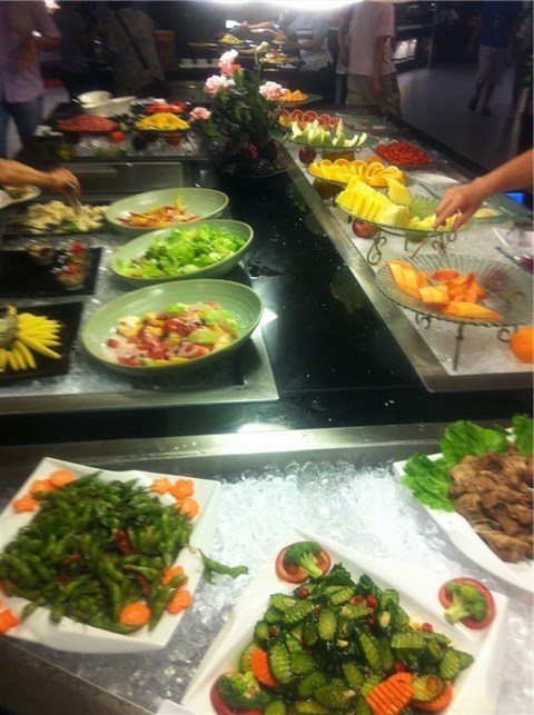 生菜吧 - 松山區的鍋爸涮涮鍋)