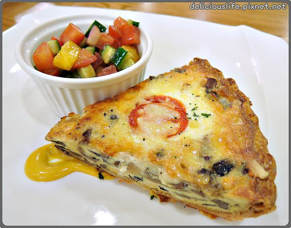 松露風味野菇佐馬士卡邦起思鹹派1