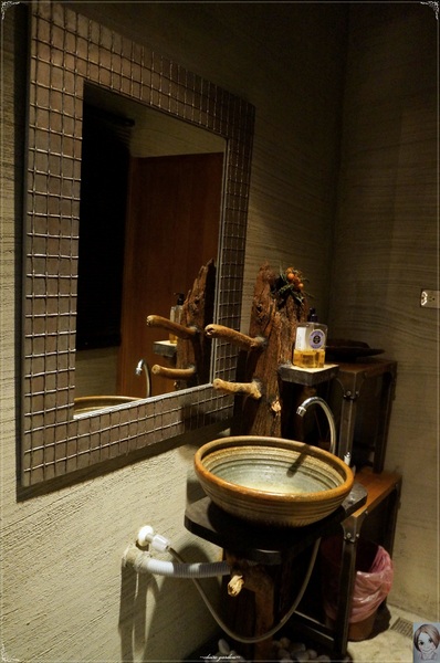 鐵窩 Tamariba：[試吃]台北 捷運國父紀念館站 鐵窩 Tamariba~木質‧飽足 ‧繽紛