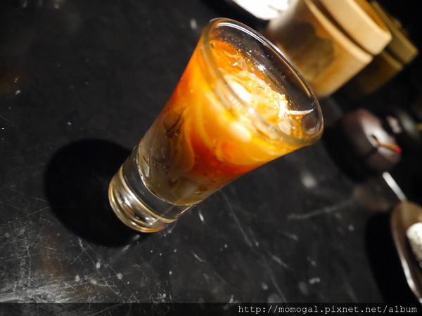 鐵窩 Tamariba：[食記＃券]台北○鐵窩 Tamariba居酒屋-創意料理排排站~生蠔特調就是你啦!