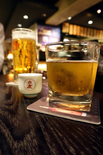 鐵窩 Tamariba:(胖樺食記) 台北東區創意料理時尚居酒屋『鐵窩 Tamariba』。國父紀念館美食/下班小酌/尾牙聚餐/延吉街