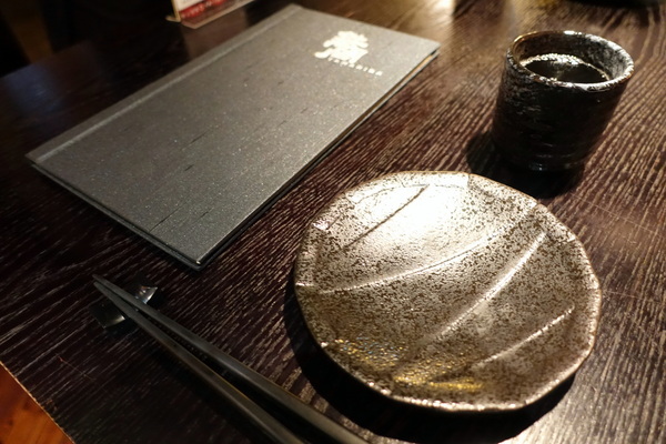 鐵窩 Tamariba:(胖樺食記) 台北東區創意料理時尚居酒屋『鐵窩 Tamariba』。國父紀念館美食/下班小酌/尾牙聚餐/延吉街