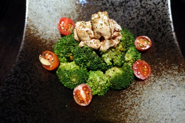 鐵窩 Tamariba:(胖樺食記) 台北東區創意料理時尚居酒屋『鐵窩 Tamariba』。國父紀念館美食/下班小酌/尾牙聚餐/延吉街