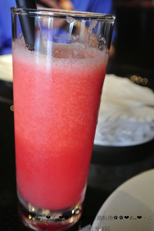 凱焱鐵板燒:【食記】oO。o○台中 南屯區 凱焱鐵板燒 法國菜 海鮮 牛排 午餐 晚餐 咖啡 飲品 新式的鐵板燒新吃法,大家一定沒有嚐試過~快來,不然落伍啦~。oO。o○。