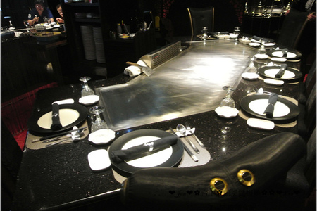 凱焱鐵板燒:【食記】oO。o○台中 南屯區 凱焱鐵板燒 法國菜 海鮮 牛排 午餐 晚餐 咖啡 飲品 新式的鐵板燒新吃法,大家一定沒有嚐試過~快來,不然落伍啦~。oO。o○。