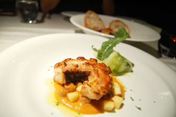 凱焱鐵板燒：『台中||南屯』結合法式元素奢華鐵板料理-凱焱鐵板燒 “愛評體驗團”