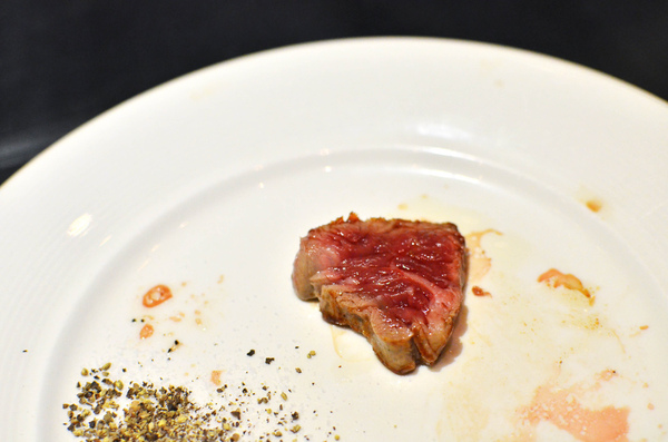 凱焱鐵板燒：『台中||南屯』結合法式元素奢華鐵板料理-凱焱鐵板燒 “愛評體驗團”