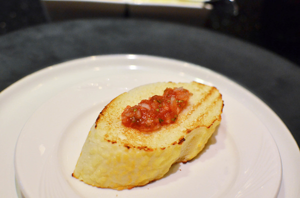 凱焱鐵板燒：『台中||南屯』結合法式元素奢華鐵板料理-凱焱鐵板燒 “愛評體驗團”