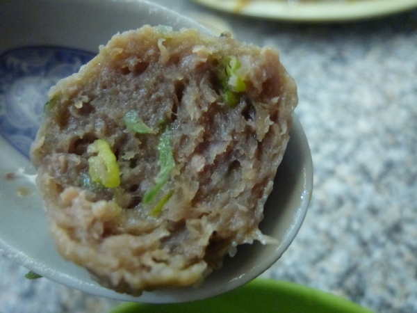 清真恩德元餃子館:【台中】份量驚人的美味羊肉大餐-清真恩德元餃子館