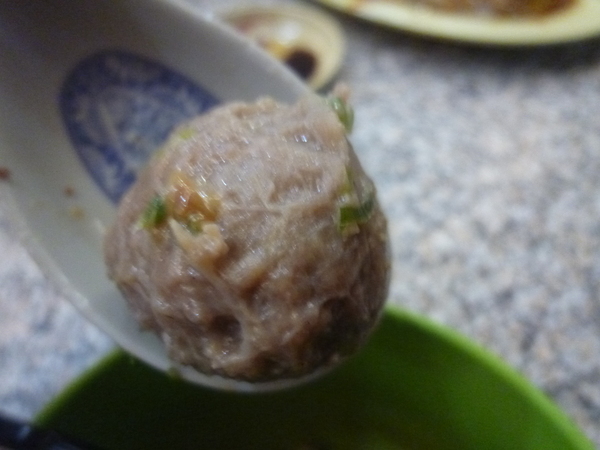 清真恩德元餃子館:【台中】份量驚人的美味羊肉大餐-清真恩德元餃子館