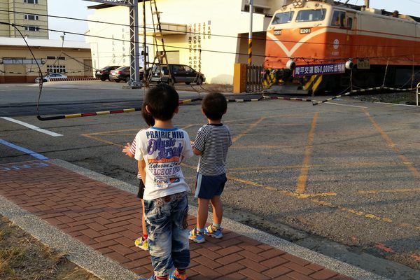 ﹝苗栗通宵﹞鹽來館