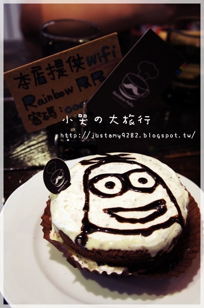 Rainbow PaPa：[桃園。中壢] 不管在怎麼遙遠都要一睹小小兵&翹鼻子小熊拉花の風采❤