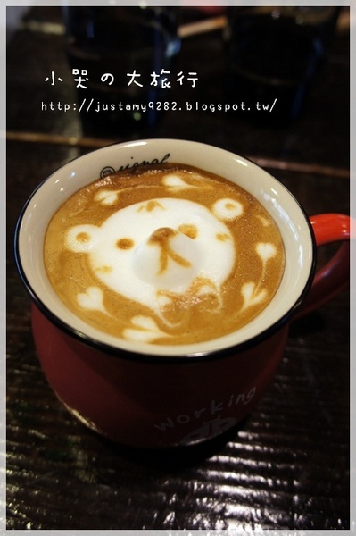 Rainbow PaPa：[桃園。中壢] 不管在怎麼遙遠都要一睹小小兵&翹鼻子小熊拉花の風采❤